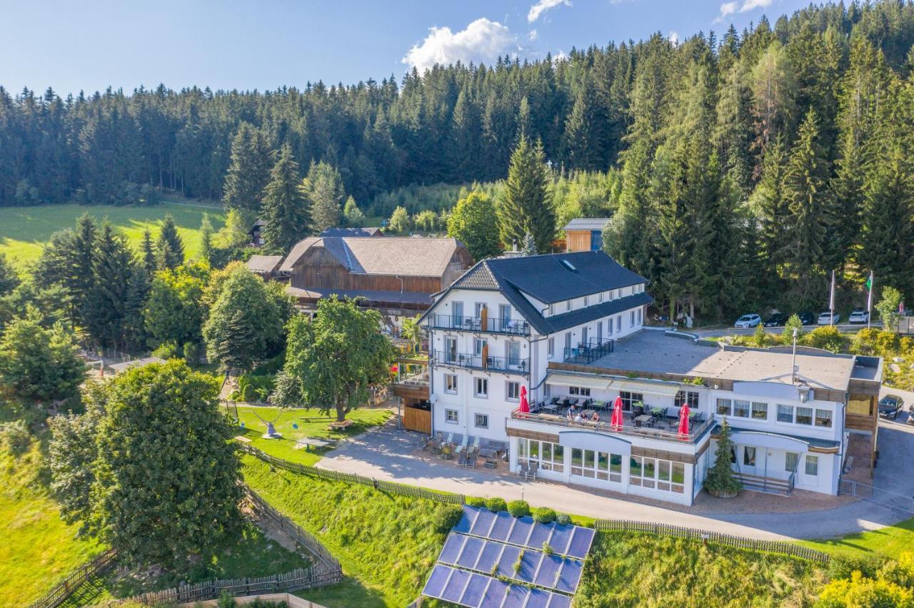 Familienhotel Berger Sankt Jakob im Walde Ngoại thất bức ảnh
