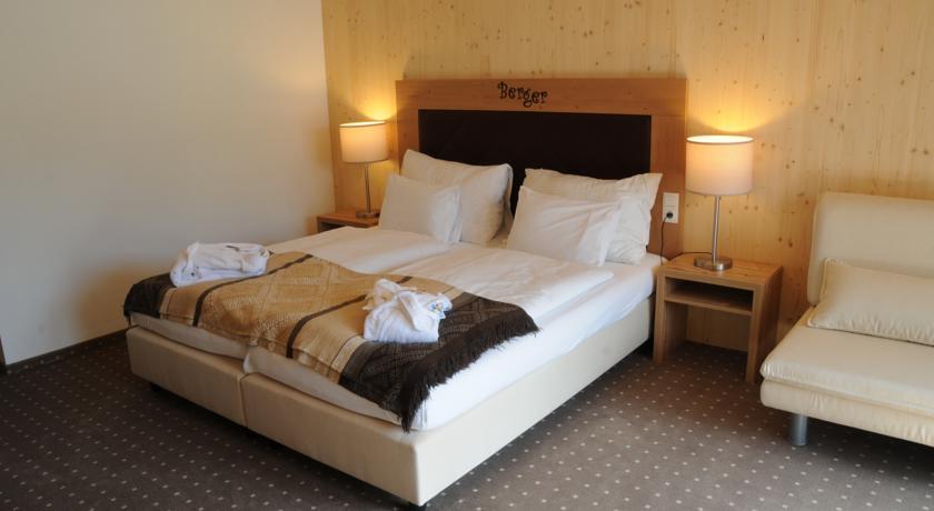 Familienhotel Berger Sankt Jakob im Walde Phòng bức ảnh